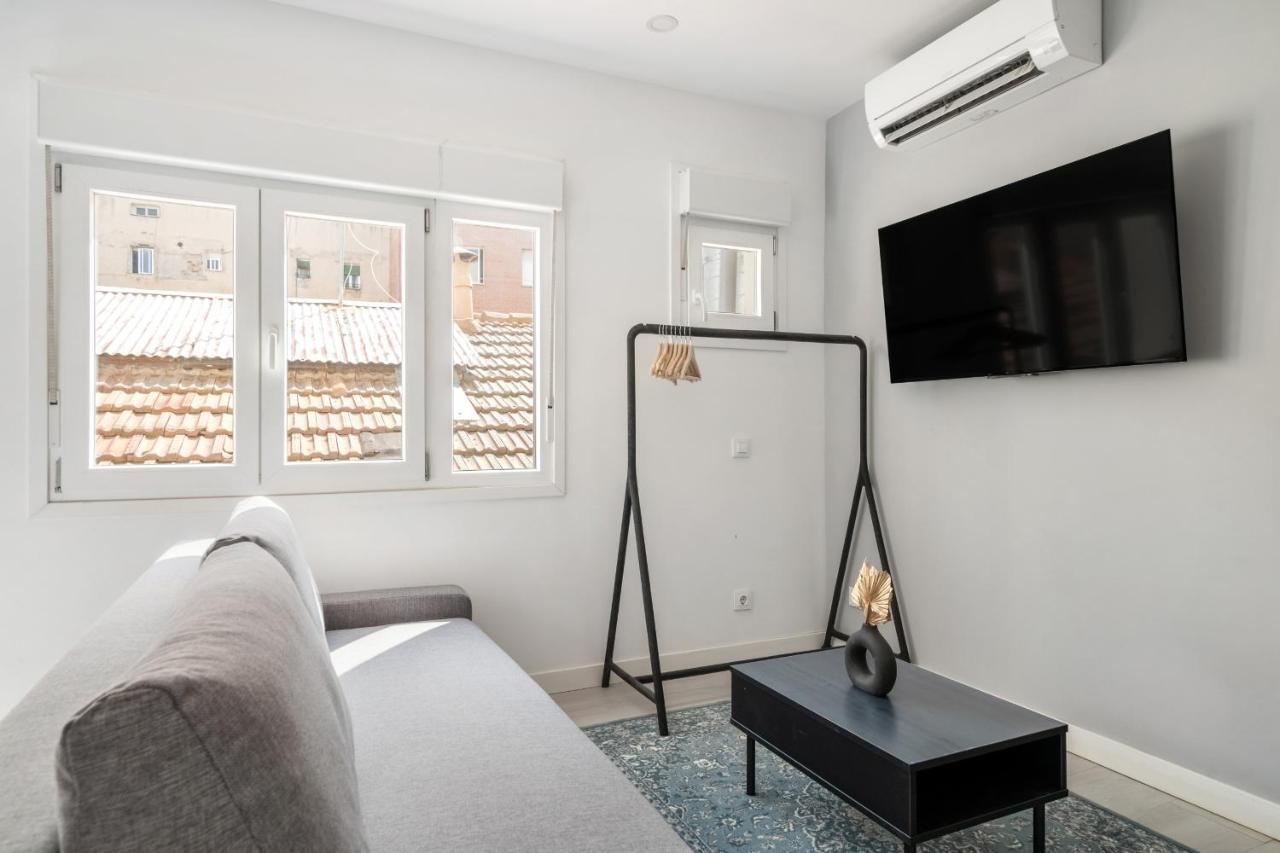 Apartamentos Reformados En Madrid Rio Exterior photo